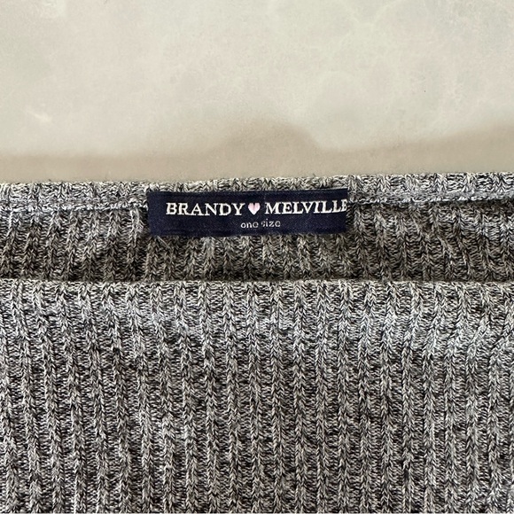 Brandy Melville Gray Ribbed Crop Halter Top - Picture 8 of 9